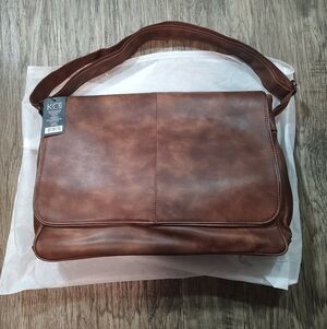 T D Jakes Brown Vegan Leather Messenger Bag Laptop Business